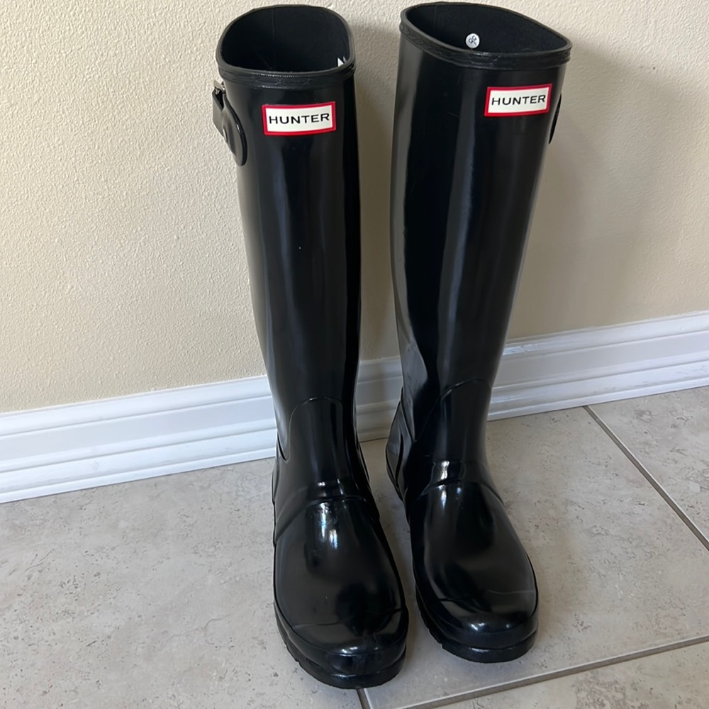 Practically new Hunter boots